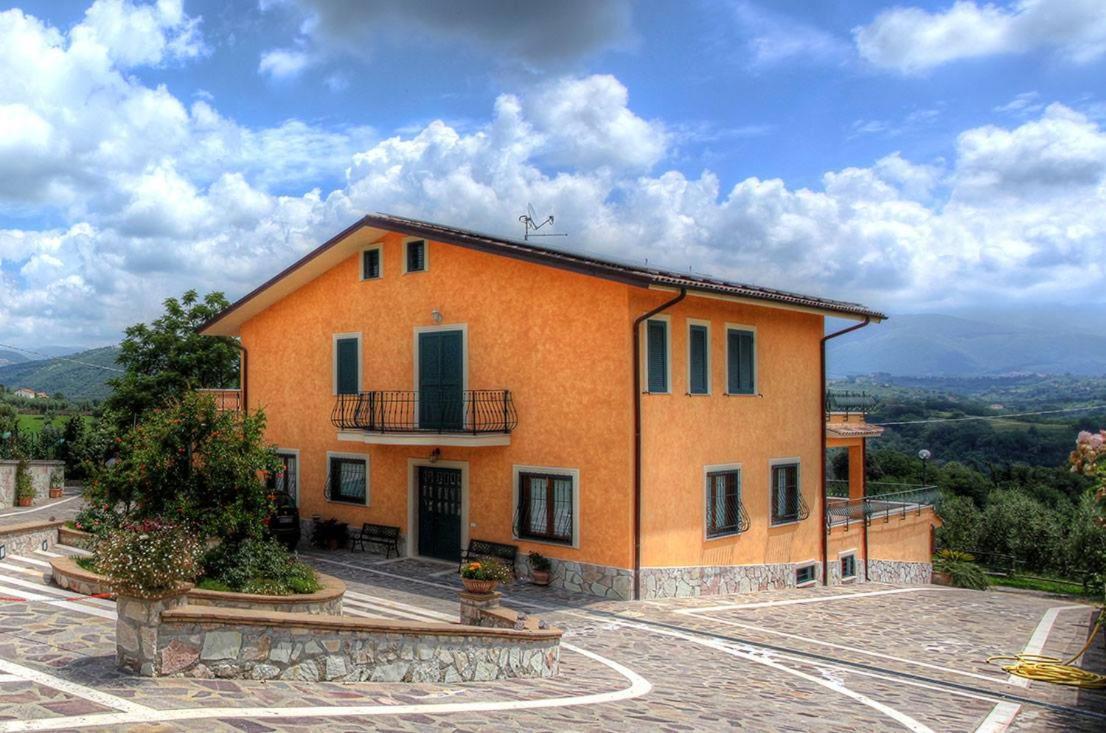I Due Melograni Agriresort Tarano Dış mekan fotoğraf