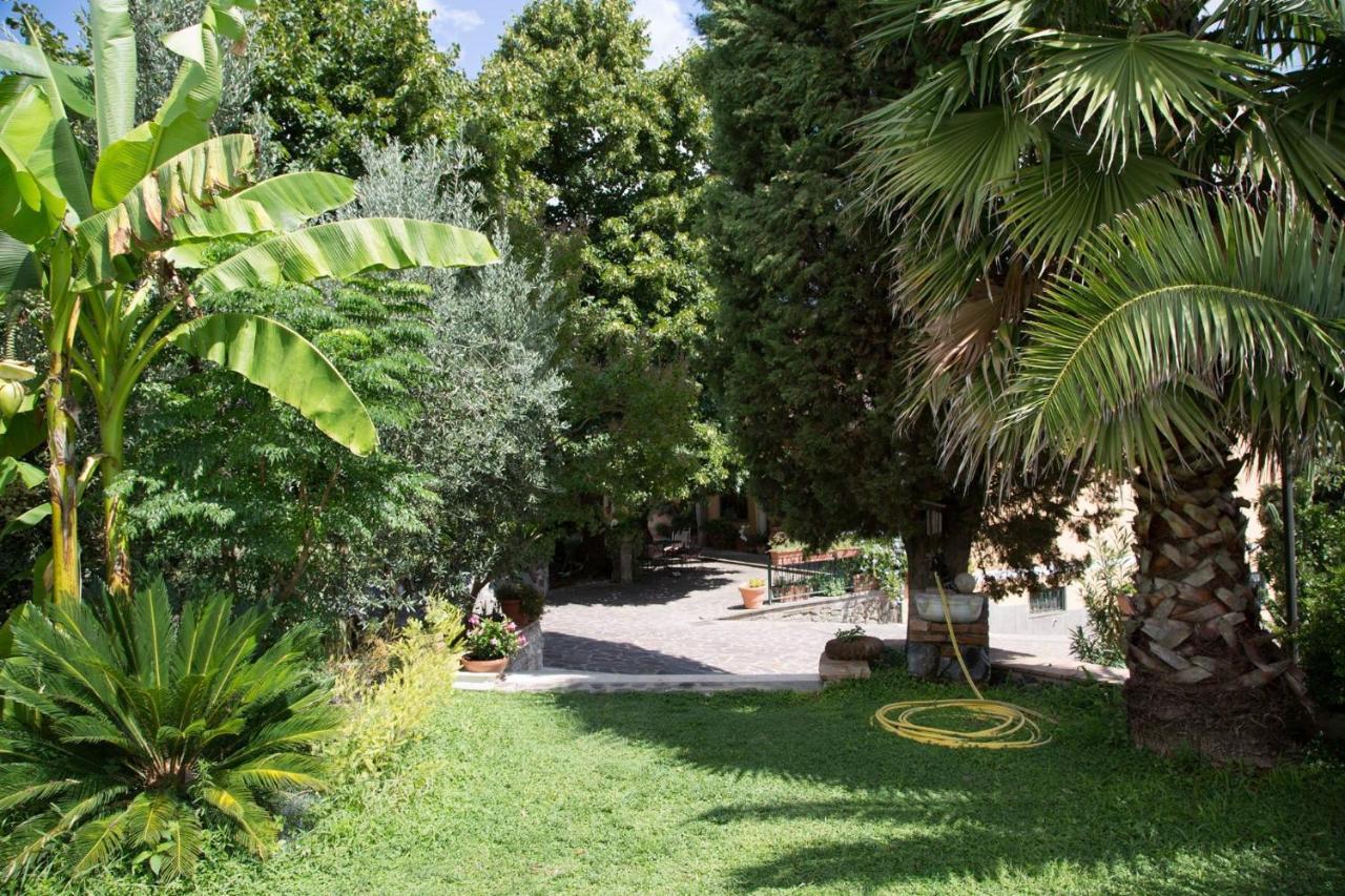 I Due Melograni Agriresort Tarano Dış mekan fotoğraf
