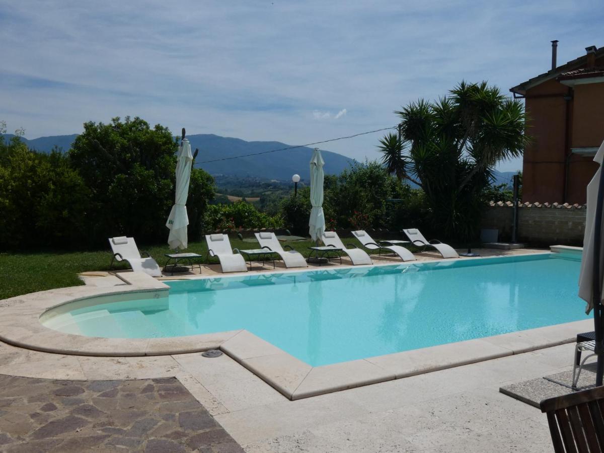 I Due Melograni Agriresort Tarano Dış mekan fotoğraf